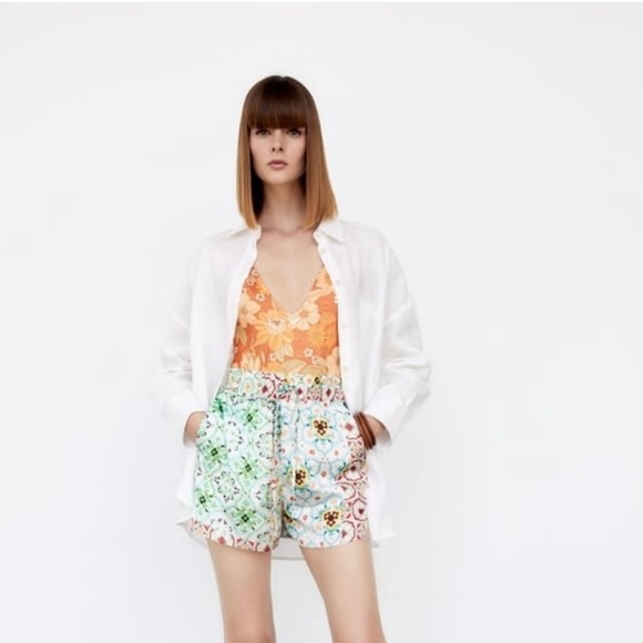 NWT Zara silky look Moroccan print shorts - S - Picture 1 of 10